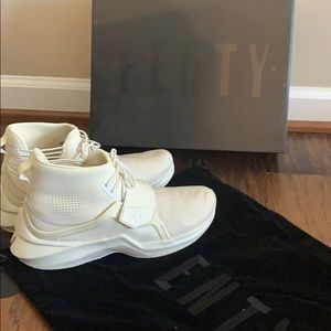 RIHANNA FENTY PUMA SNEAKERS